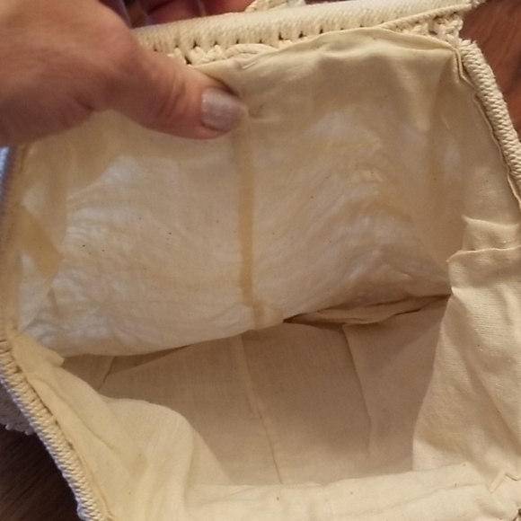 Crouched beige purse in perfect condition! - Picture 5 of 7